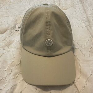 NWT lululemon baller hat